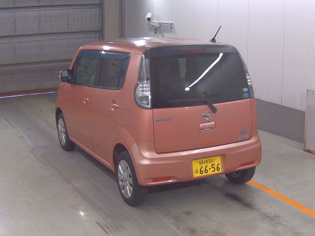 NISSAN MOCO