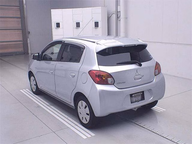 MITSUBISHI MIRAGE