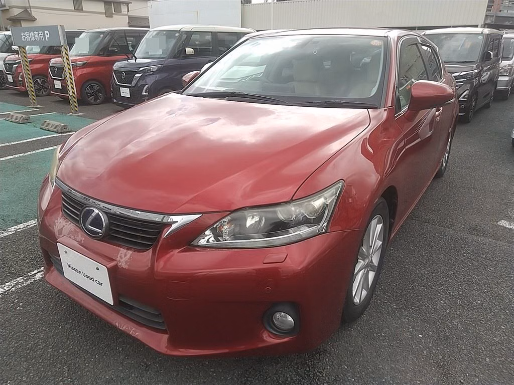 LEXUS CT200H