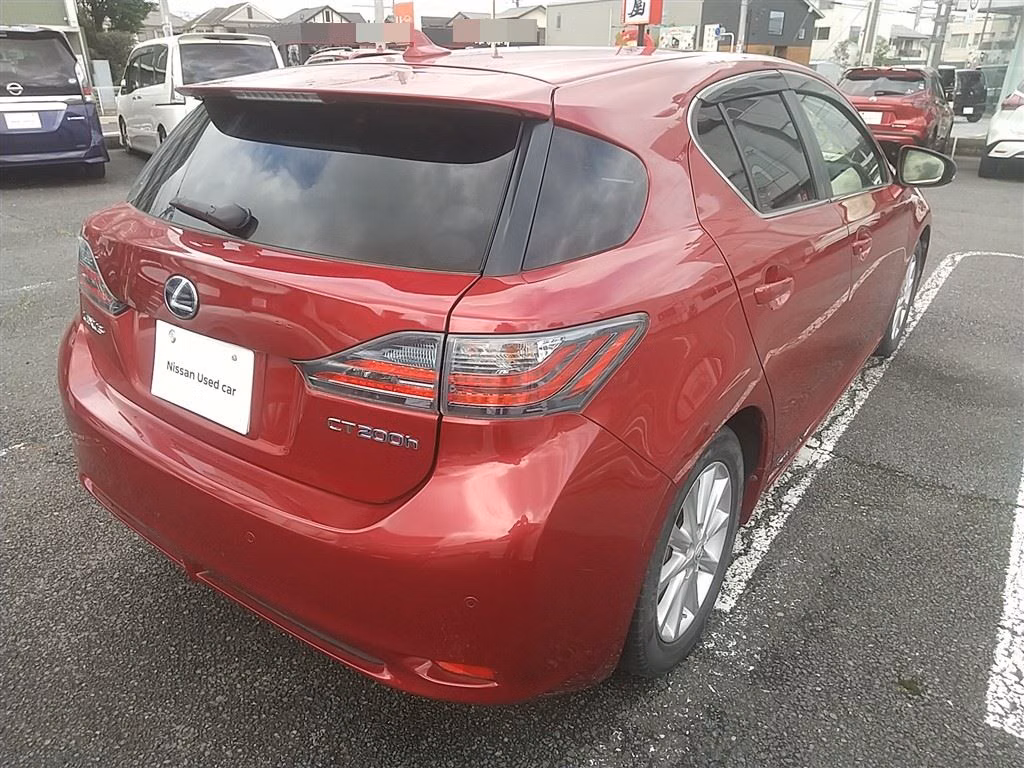 LEXUS CT200H