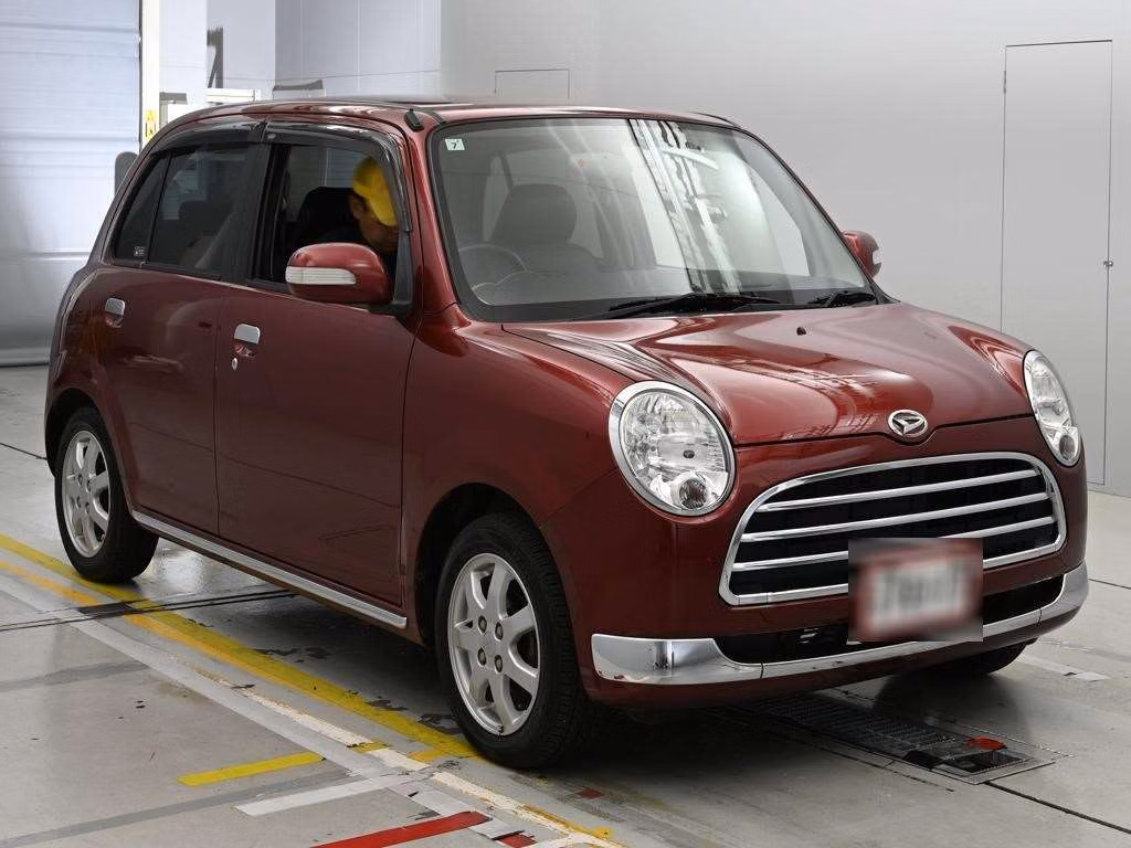 DAIHATSU MIRA GINO