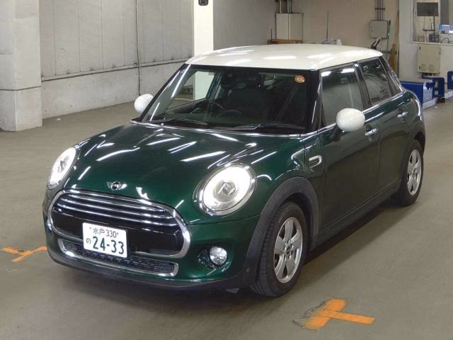 MINI HATCH