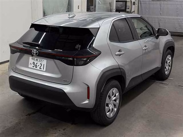 TOYOTA YARIS CROSS