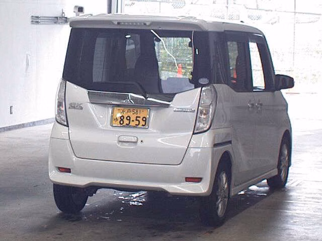 MITSUBISHI EK SPACE