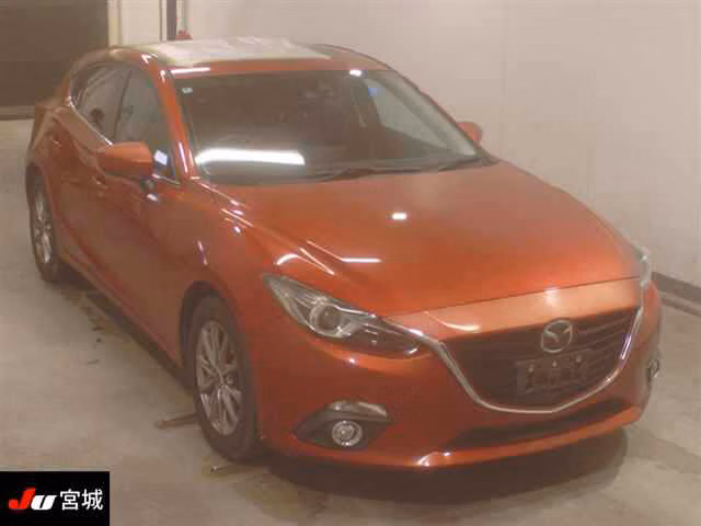 MAZDA AXELA