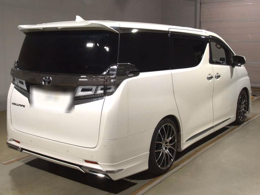 TOYOTA VELLFIRE
