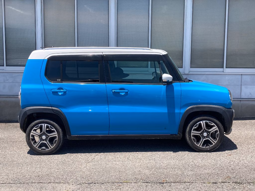 MAZDA FLAIR CROSSOVER