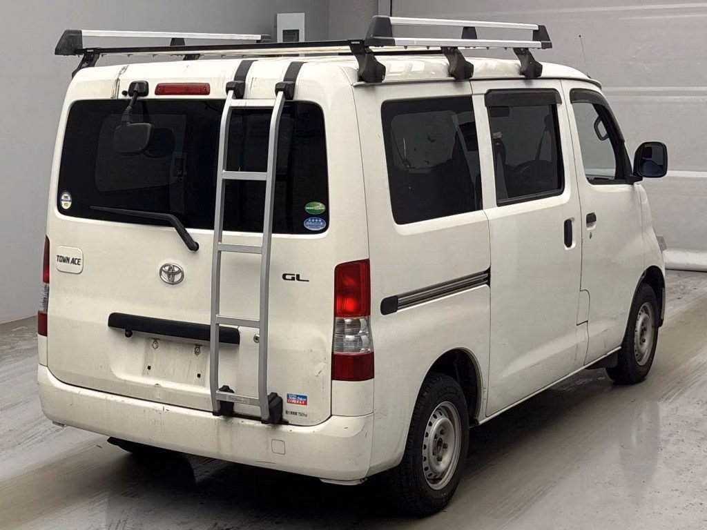 TOYOTA LITE ACE