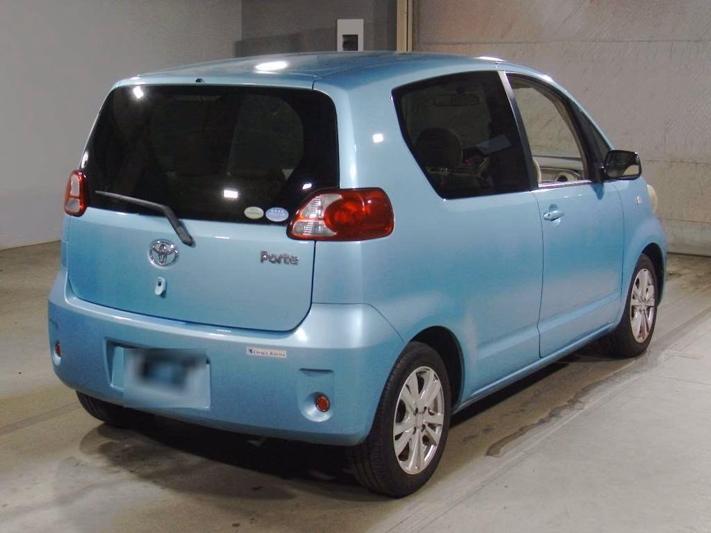 TOYOTA PORTE