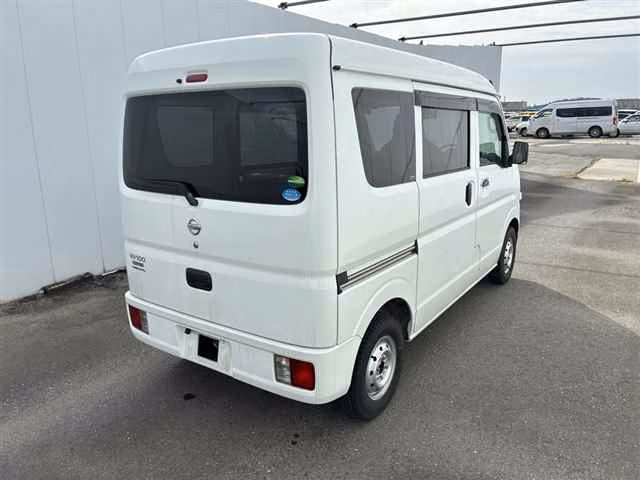 NISSAN NV100 CLIPPER