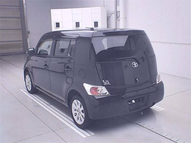 TOYOTA BB