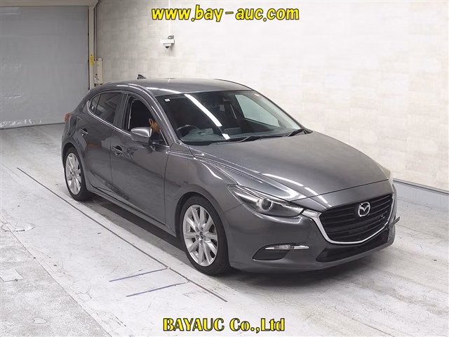 MAZDA AXELA