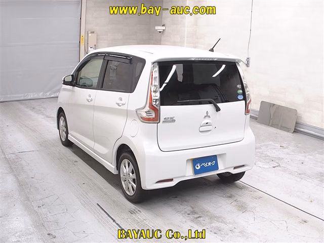 MITSUBISHI EK CUSTOM