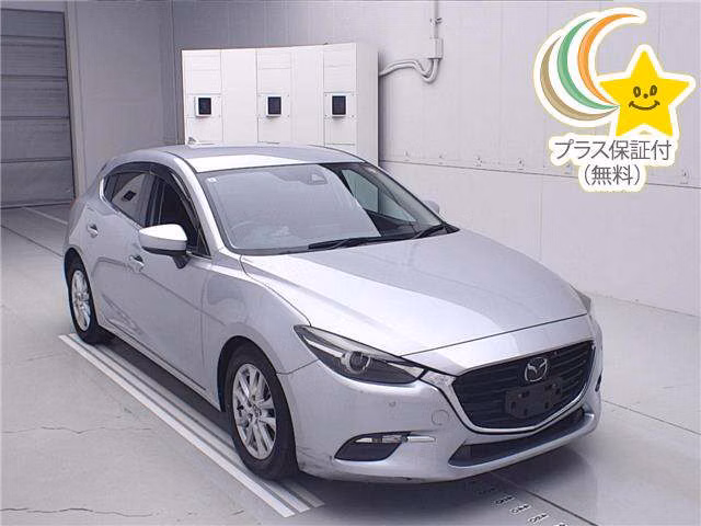 MAZDA AXELA