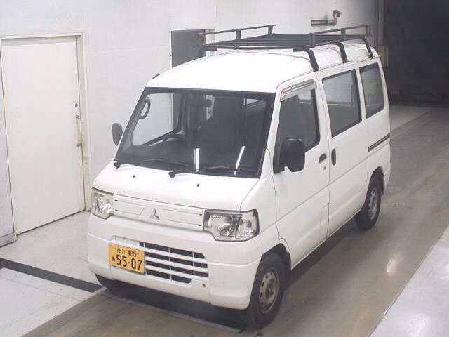 MITSUBISHI MINICAB