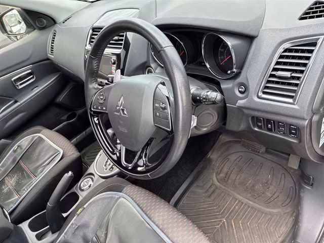 MITSUBISHI RVR