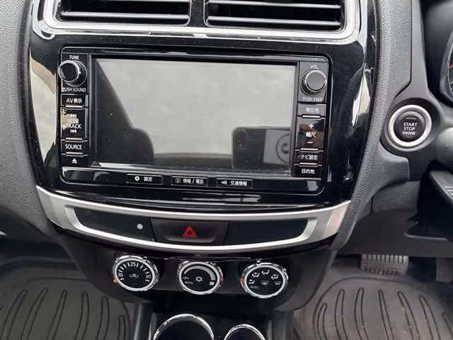 MITSUBISHI RVR