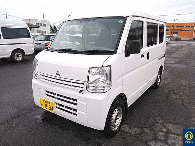 MITSUBISHI MINICAB