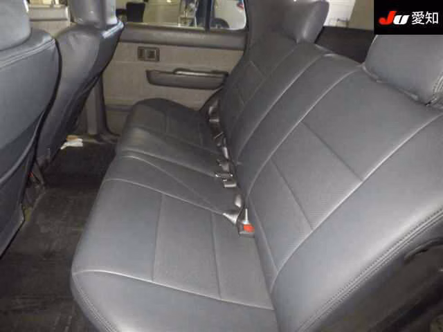 TOYOTA HILUX SURF