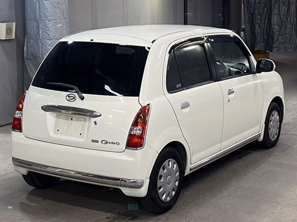 DAIHATSU MIRA GINO