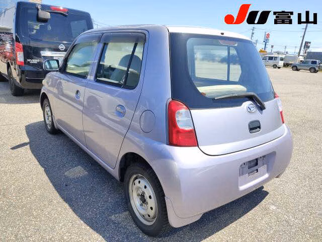 DAIHATSU ESSE