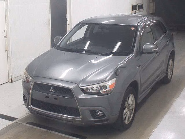 MITSUBISHI RVR