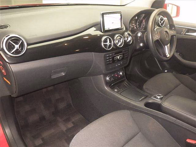 MERCEDES-BENZ B-CLASS