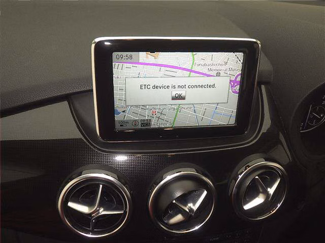 MERCEDES-BENZ B-CLASS