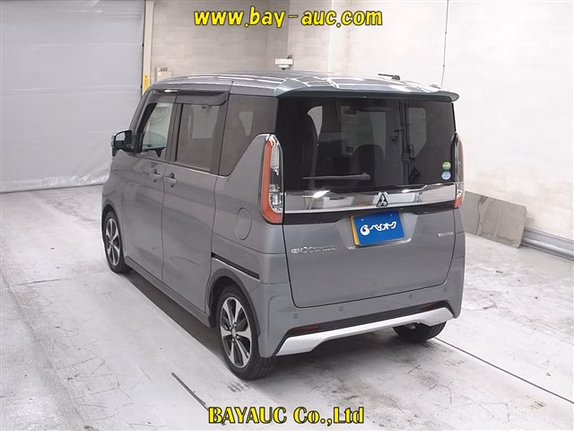 MITSUBISHI EK SPACE
