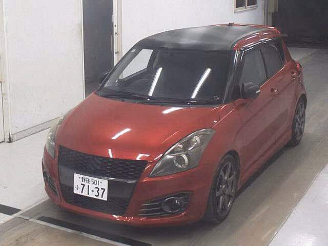 SUZUKI SWIFT