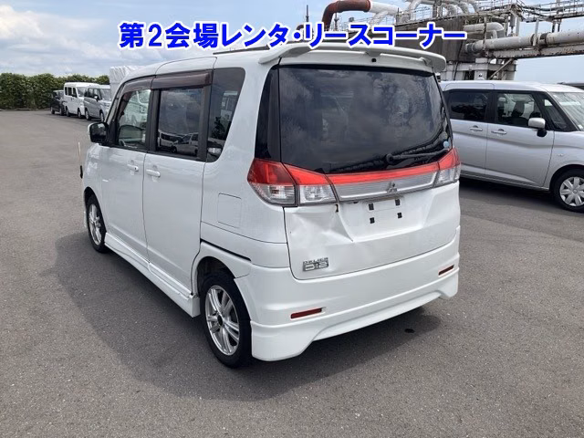 MITSUBISHI DELICA D:2