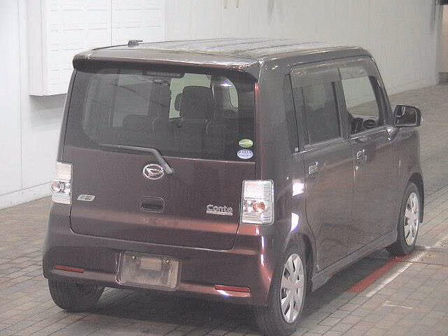 DAIHATSU MOVE CONTE