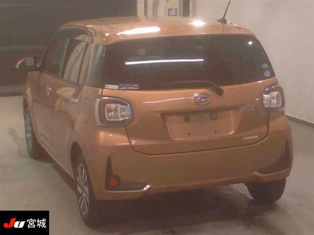 DAIHATSU BOON