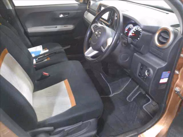 DAIHATSU BOON