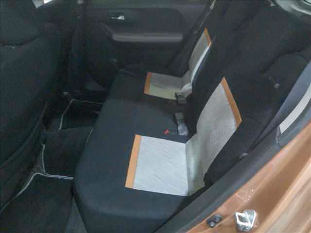 DAIHATSU BOON