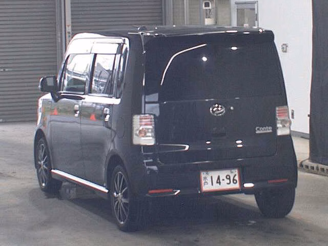 DAIHATSU MOVE CONTE