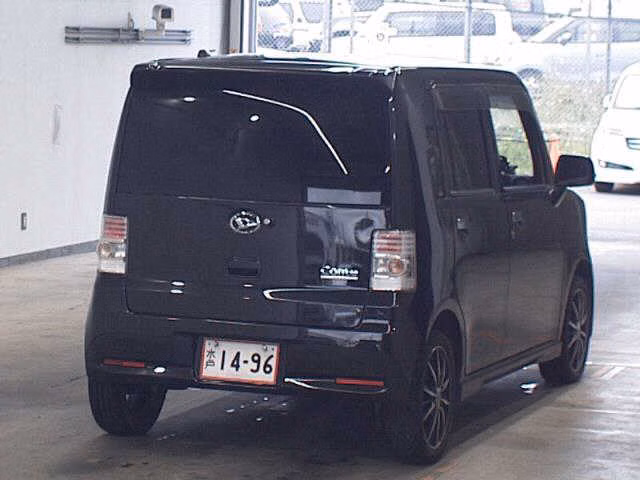 DAIHATSU MOVE CONTE