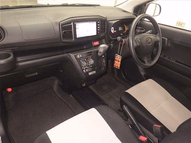 TOYOTA PIXIS EPOCH