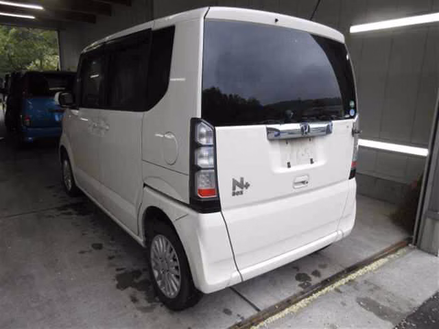 HONDA N-BOX+
