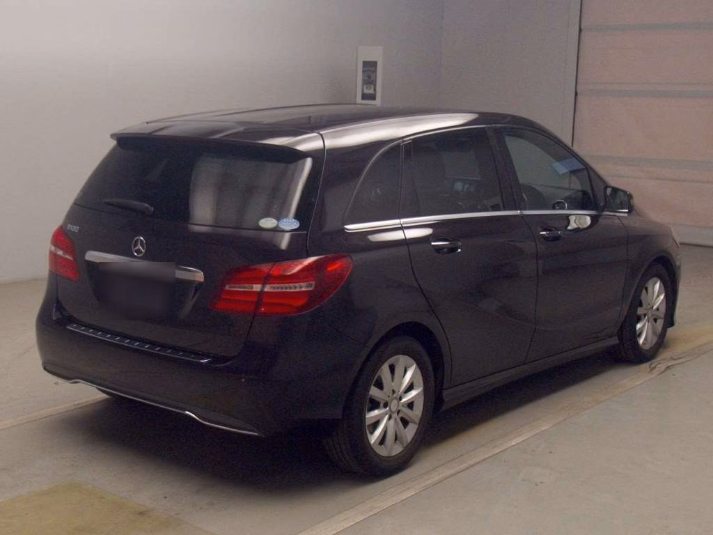 MERCEDES-BENZ B-CLASS
