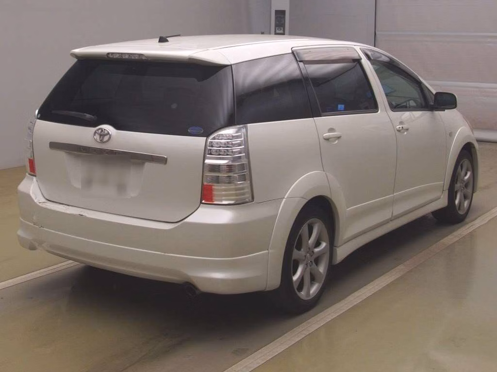 TOYOTA WISH