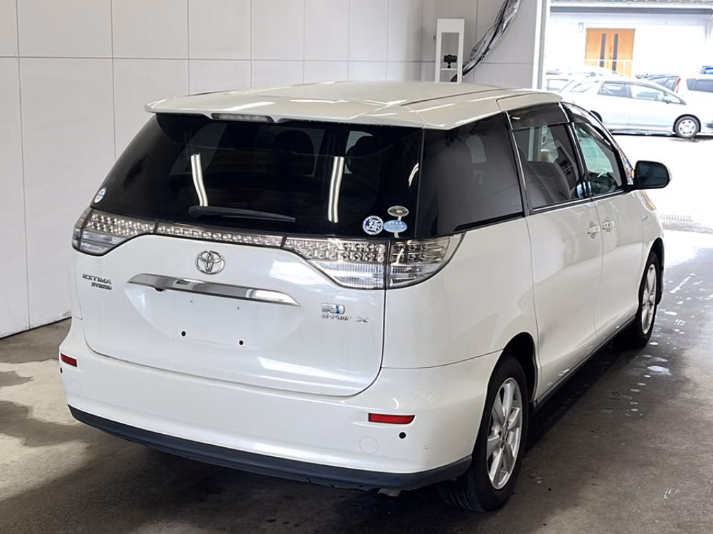 TOYOTA ESTIMA