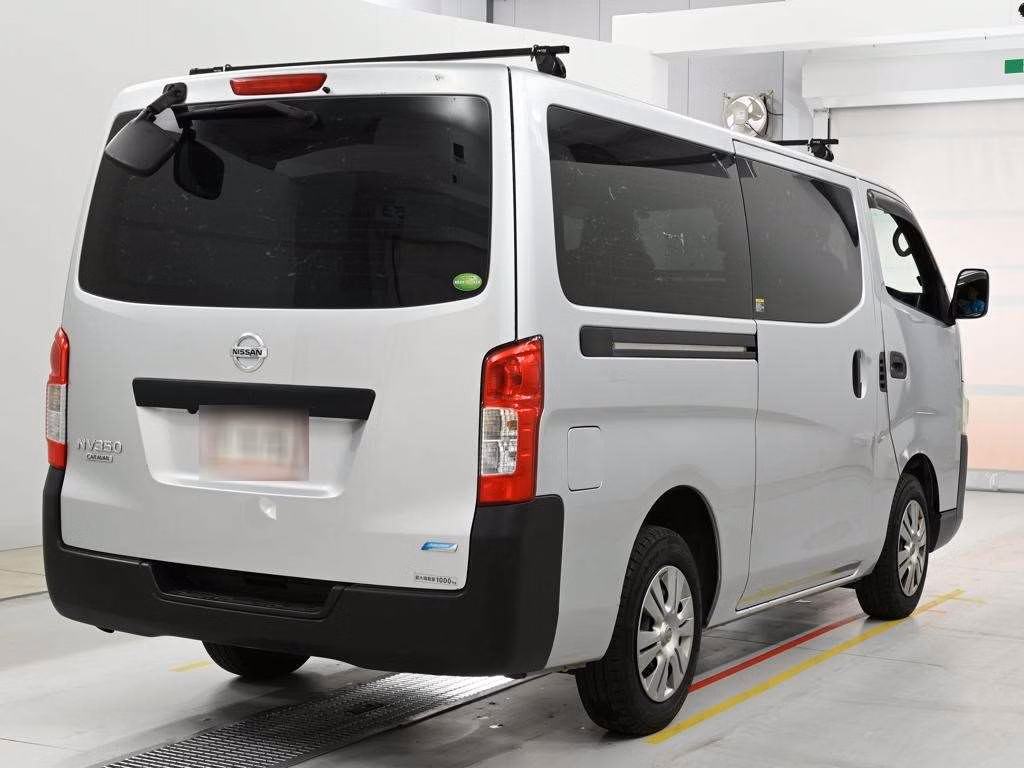 NISSAN NV350 CARAVAN