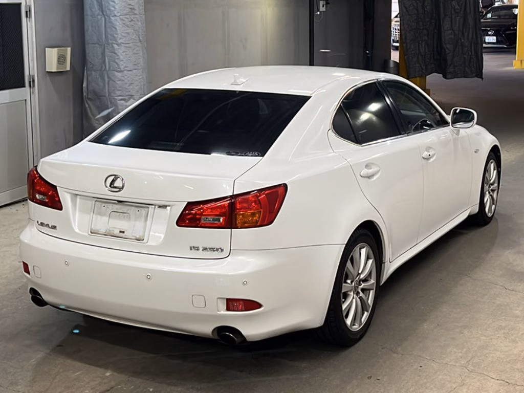 LEXUS IS250
