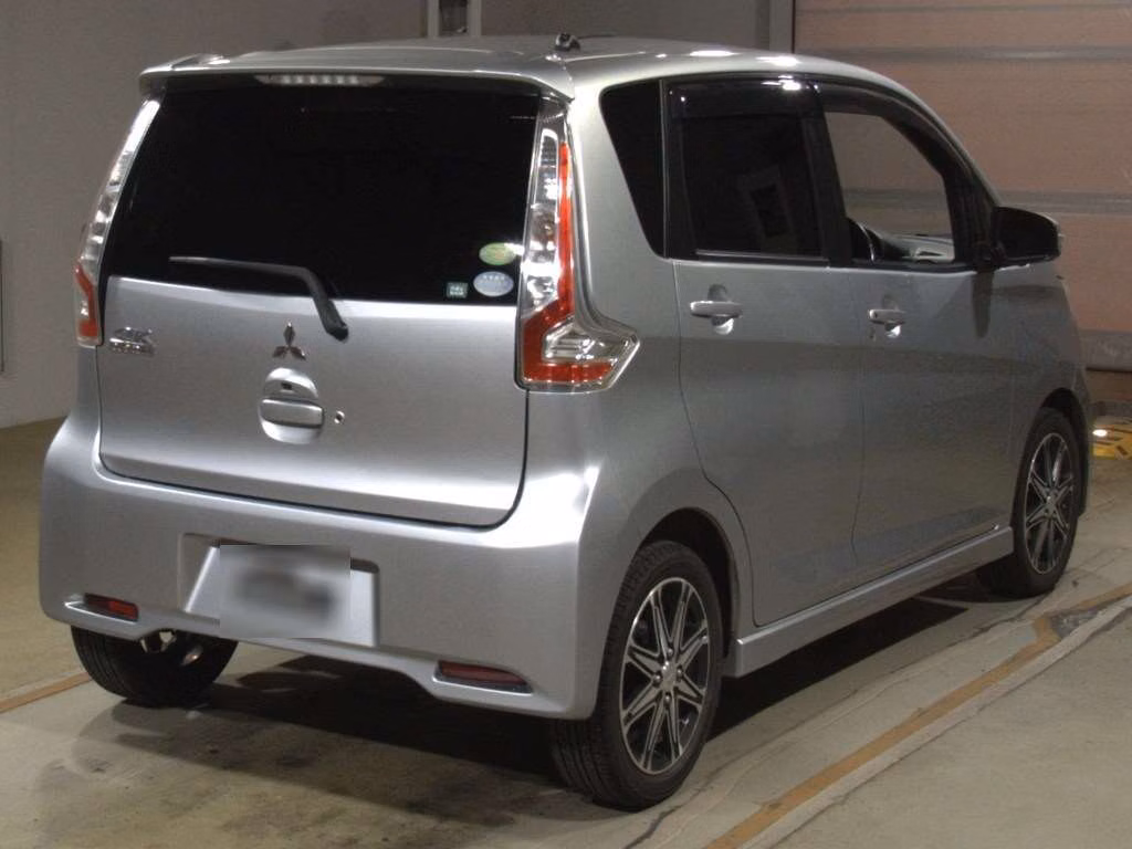 MITSUBISHI EK CUSTOM