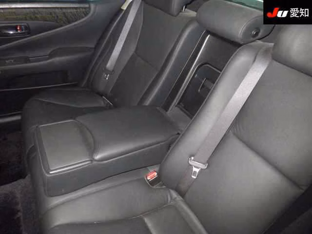 LEXUS LS460