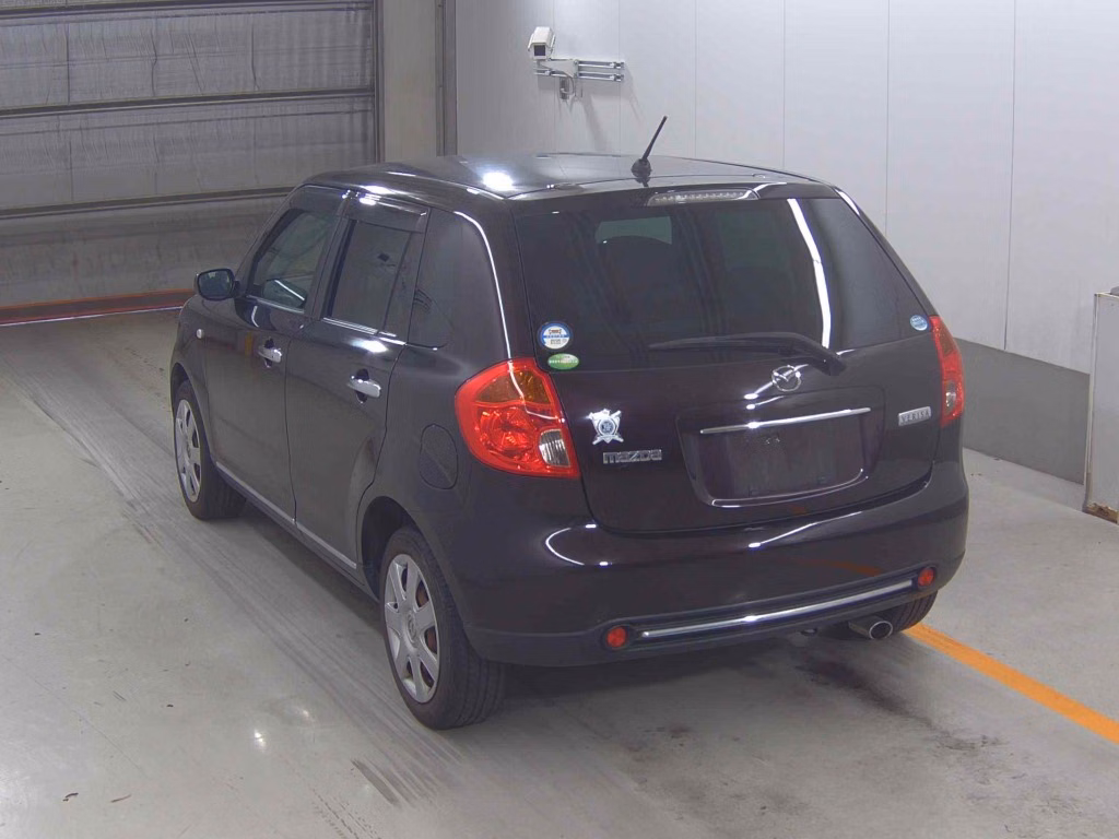MAZDA VERISA