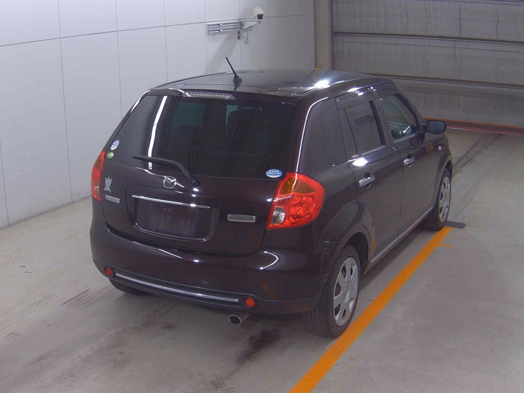 MAZDA VERISA