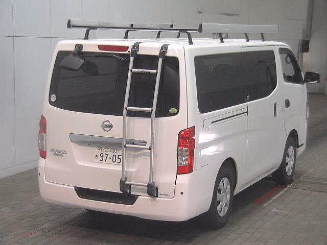 NISSAN NV350 CARAVAN