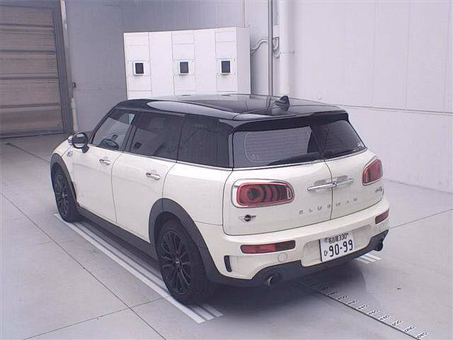 MINI CLUBMAN